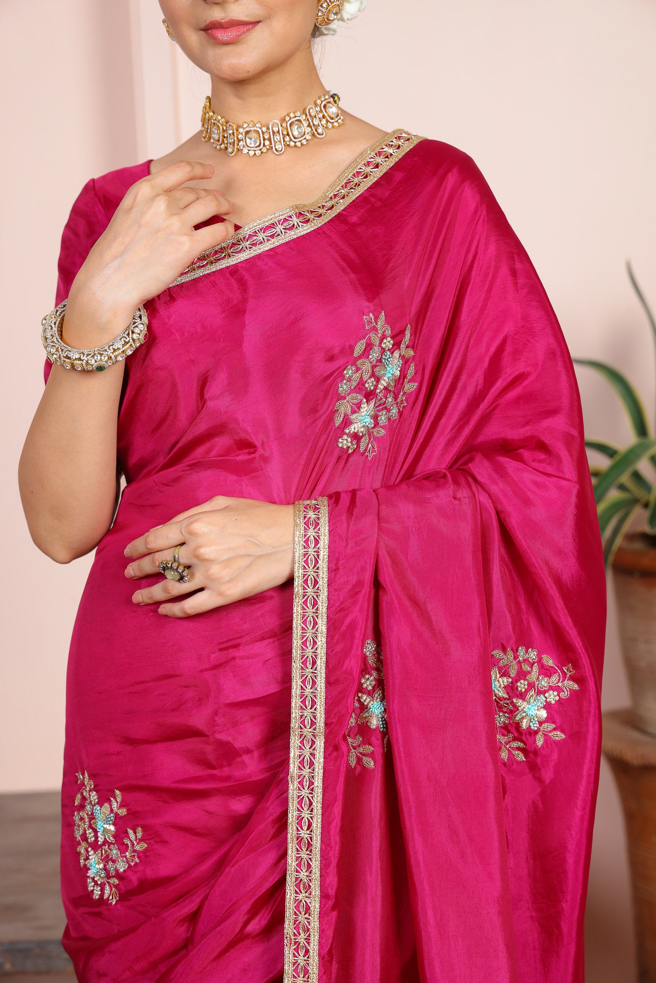 Rani Phool Sari