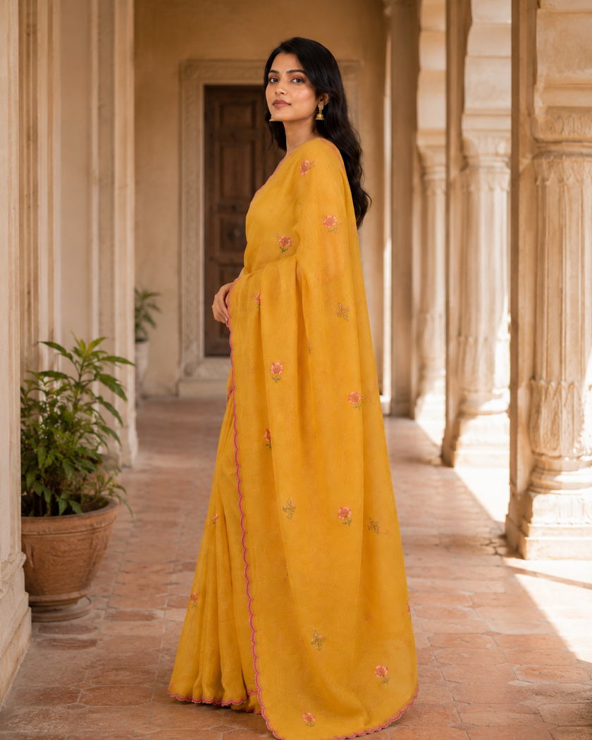 Pihu Saree