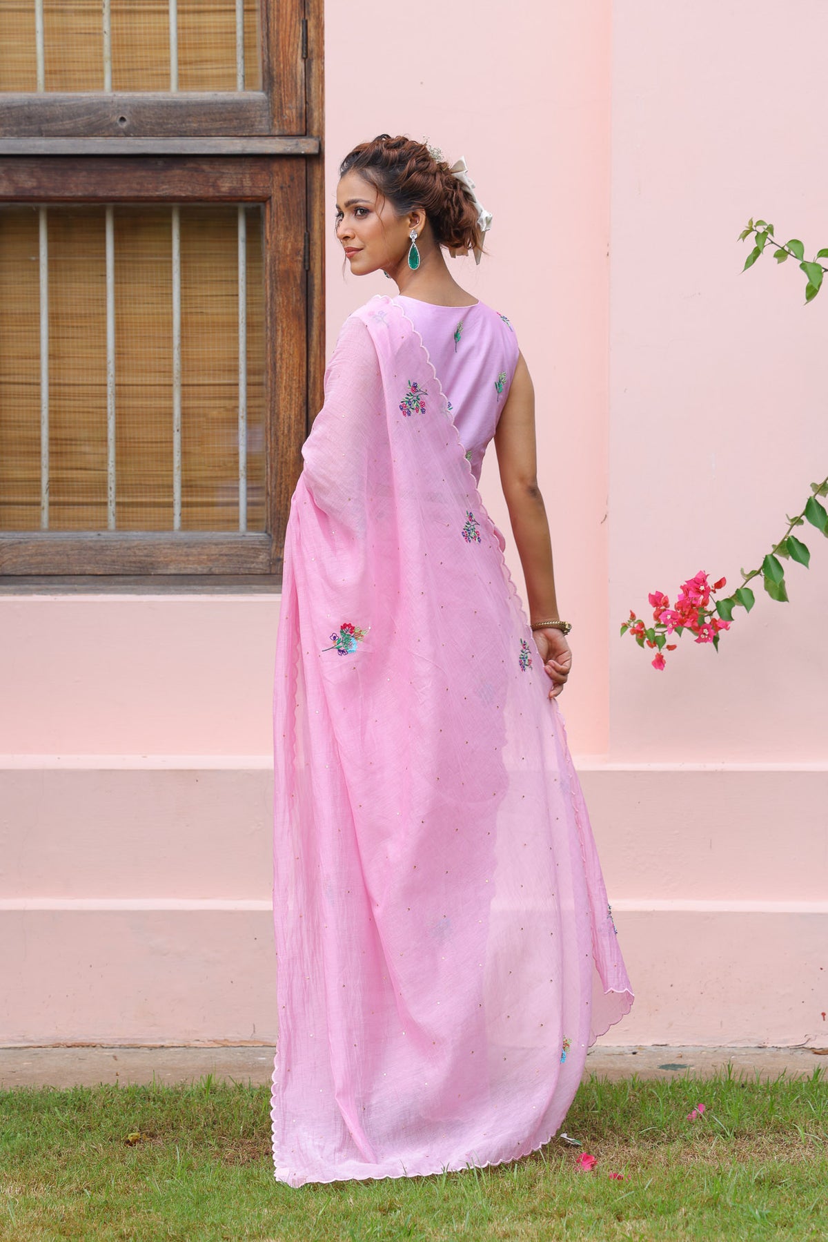Gulnaar Saree