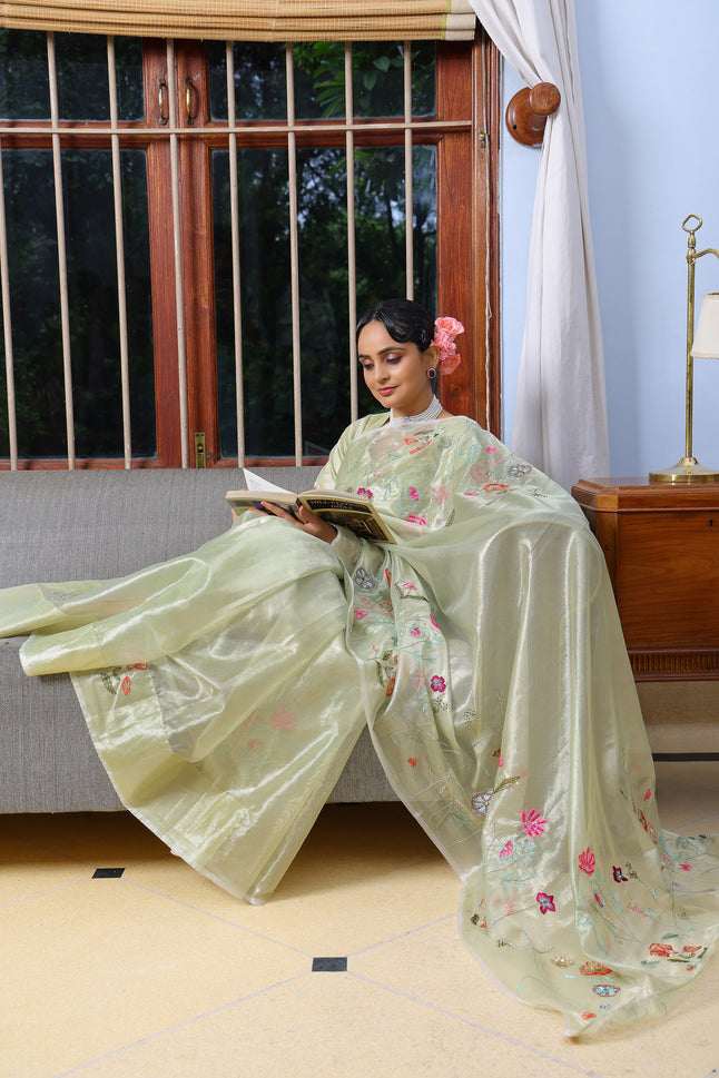 Gulrosh Saree