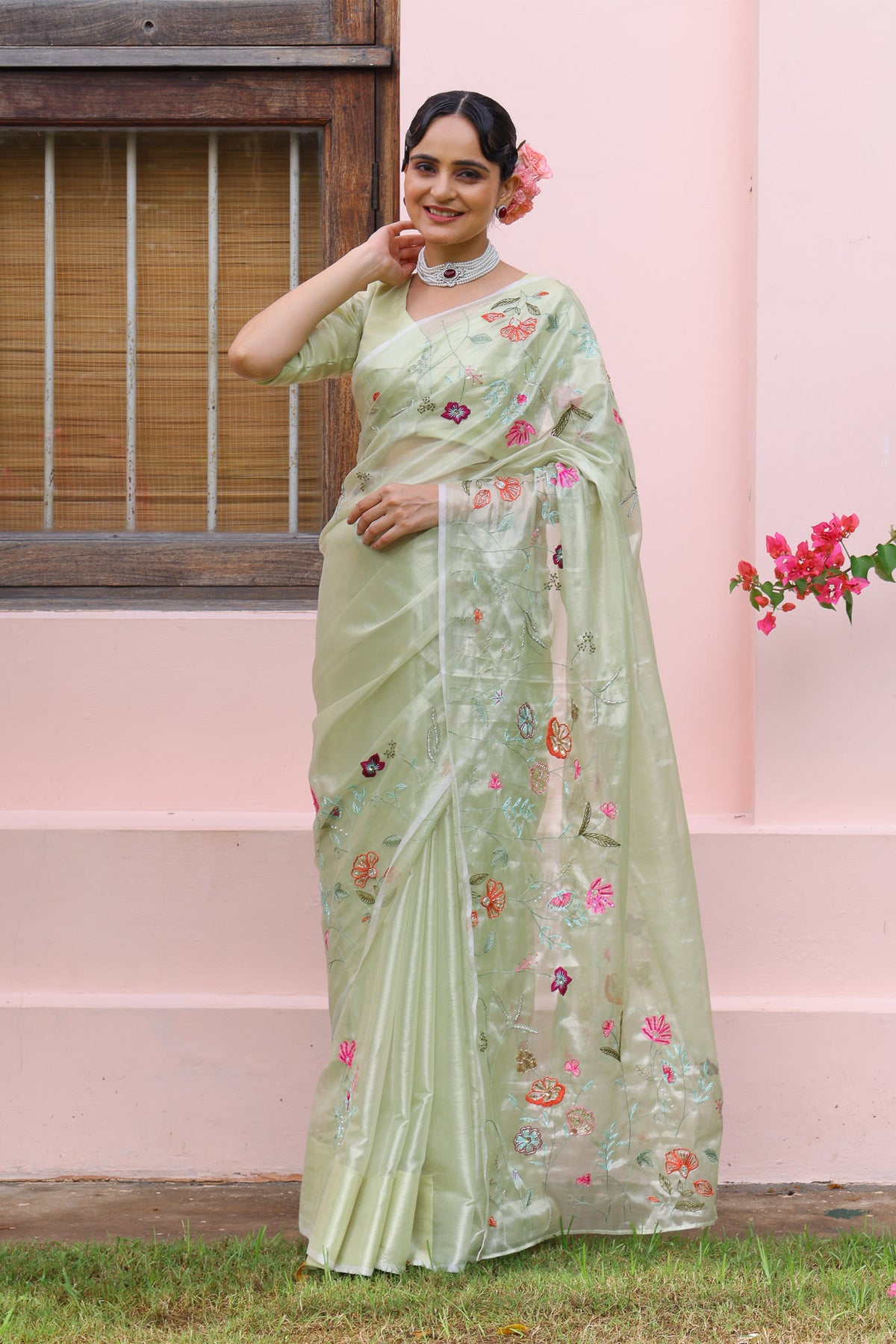 Gulrosh Saree