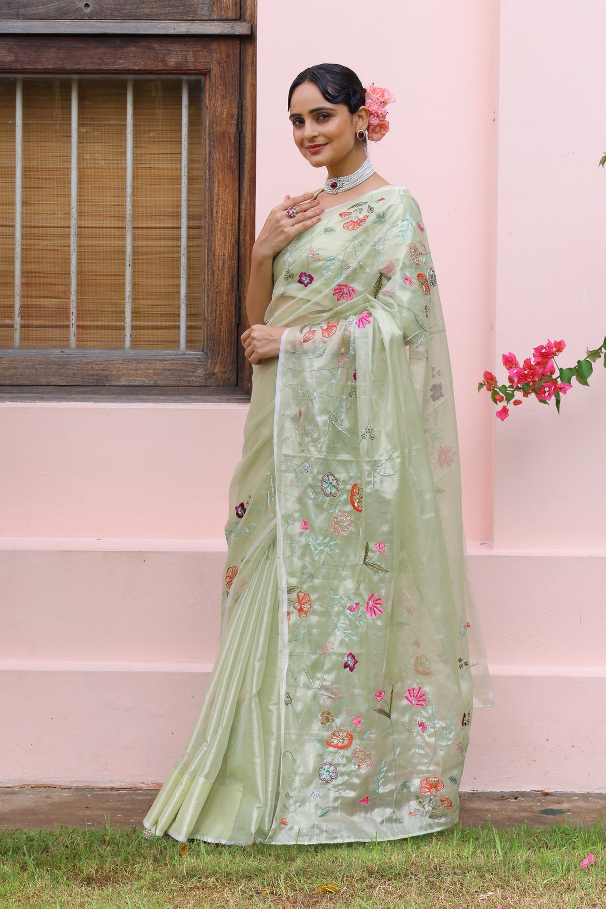 Gulrosh Saree