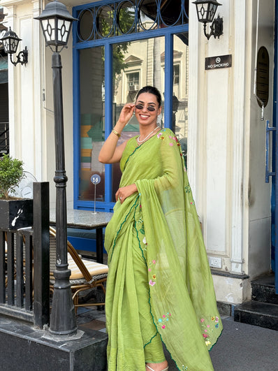 Prakriti Saree