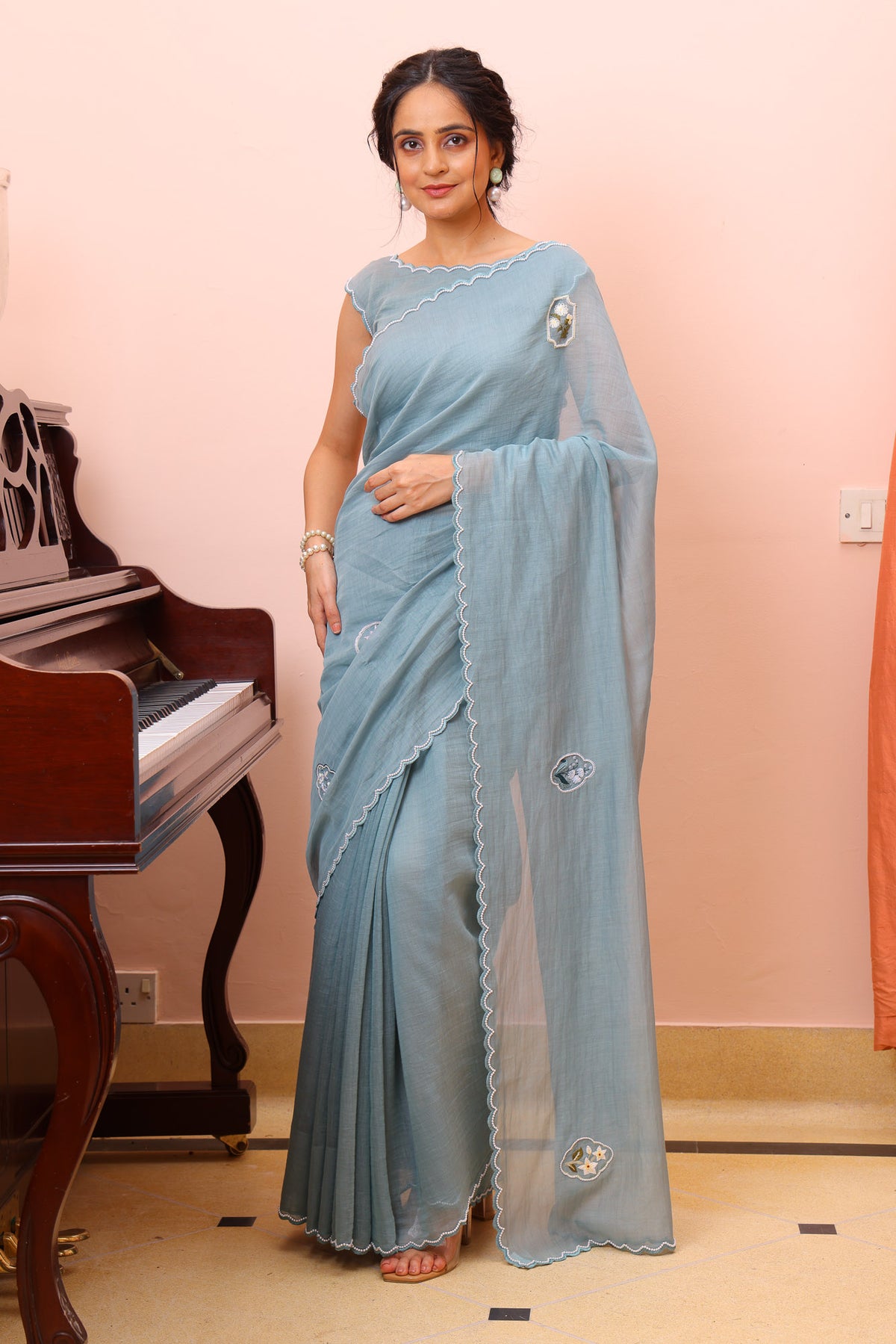 Neelara Saree