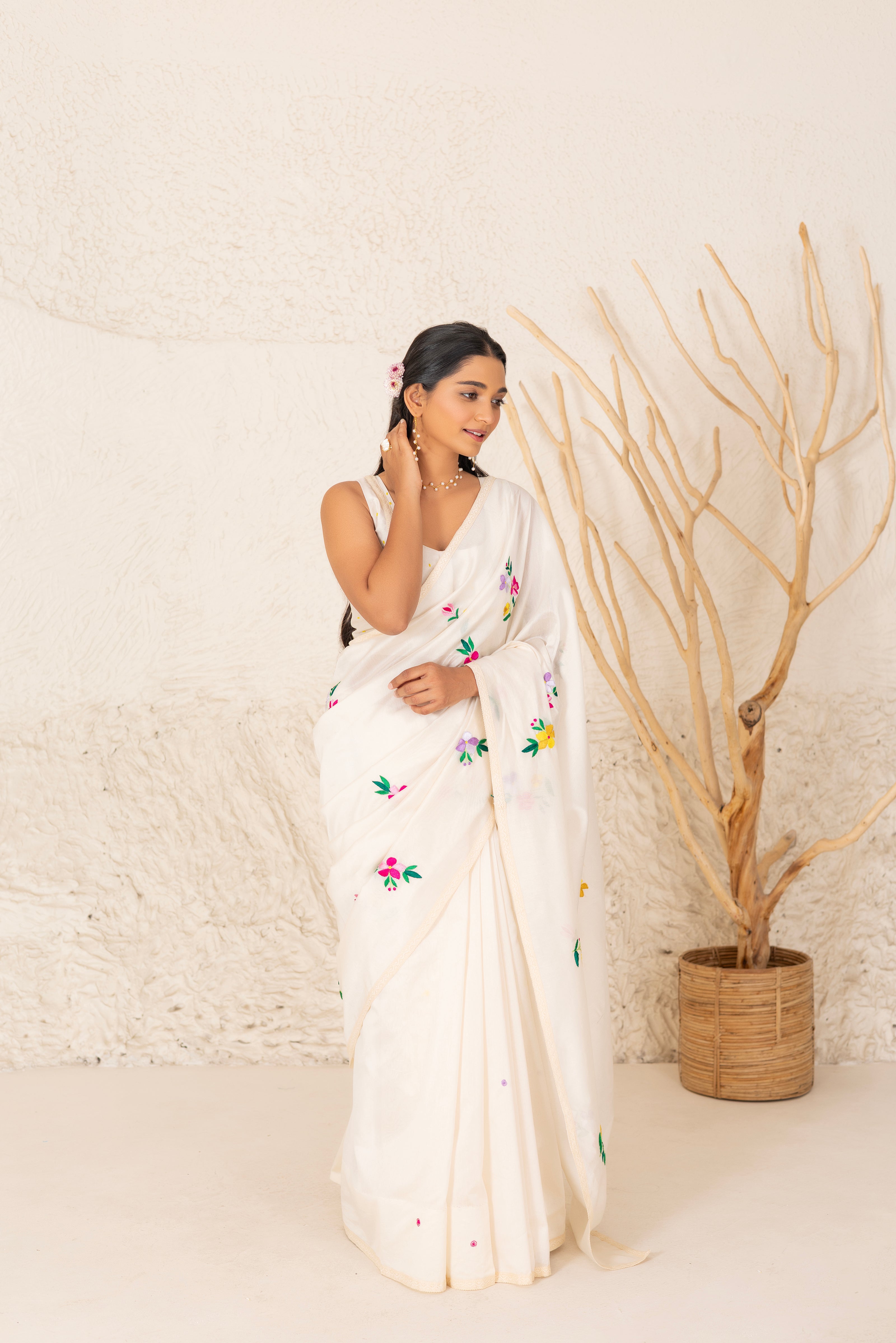 Kumud Saree