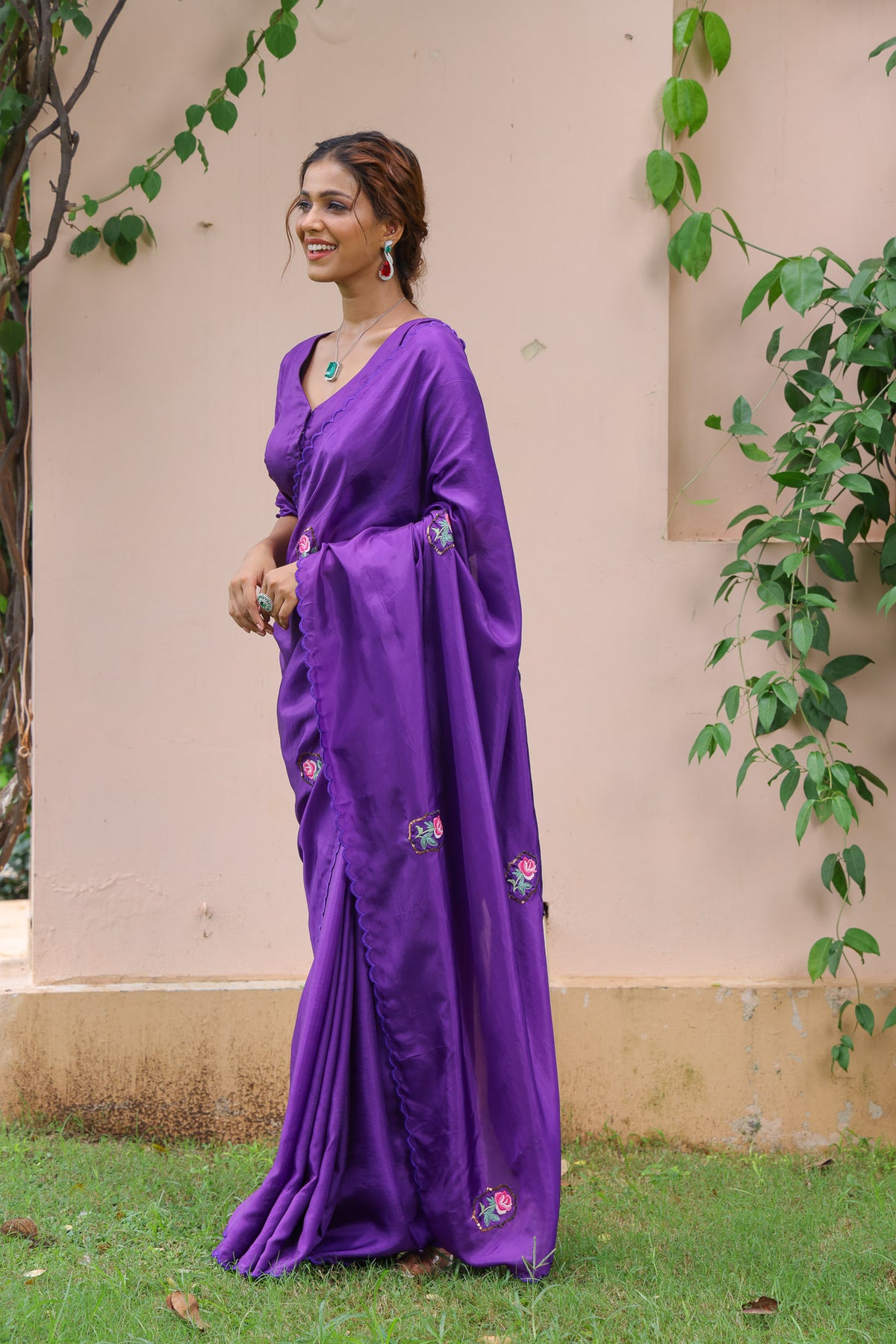 Ruhani Saree
