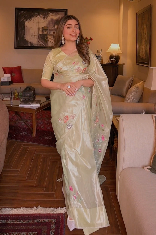 Gulrosh Saree