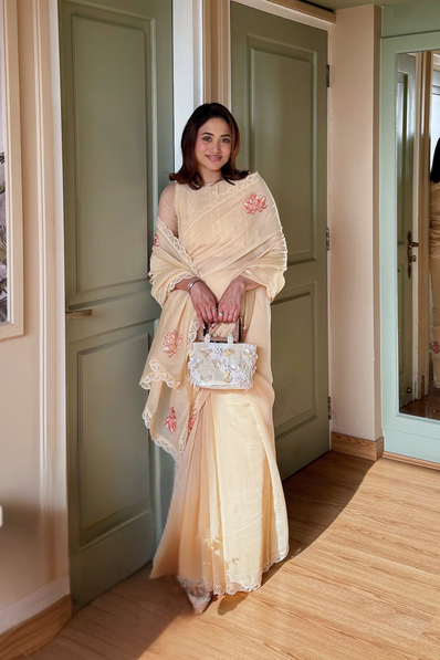 Mridula Saree